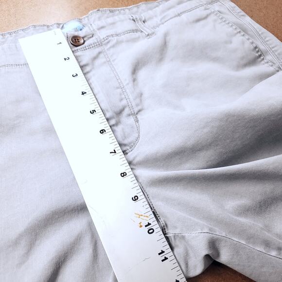 Tommy Bahama Boracay Cargo Bermuda Shorts Men 36 Gray Utility Preppy Minimalist - Picture 6 of 11